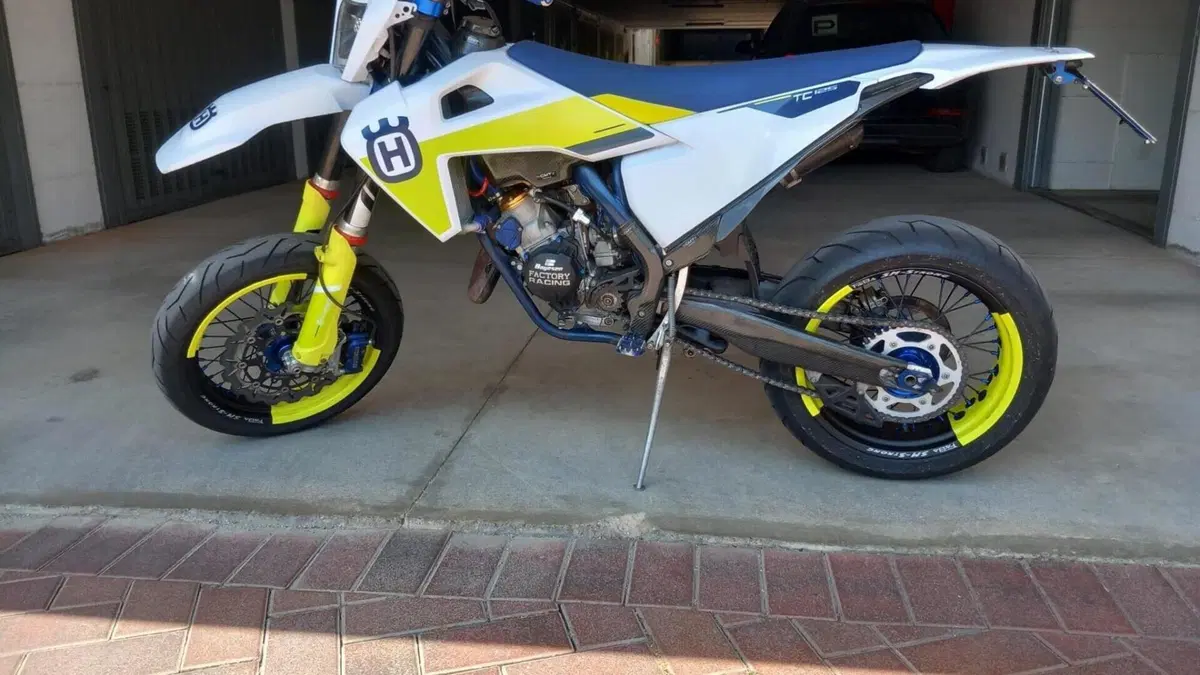 Husqvarna TC 125 (2022)  (6)