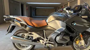 Bmw R 1250 RT (2021 - 25)  (2)