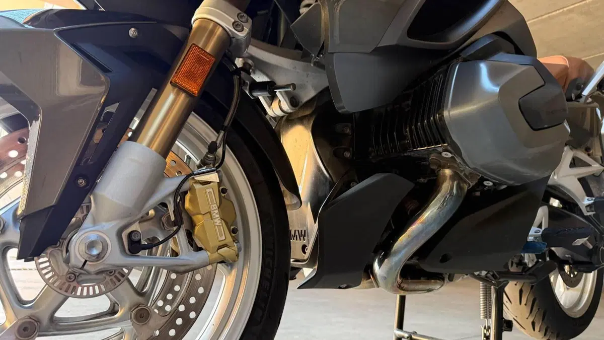 Bmw R 1250 RT (2021 - 25)  (8)