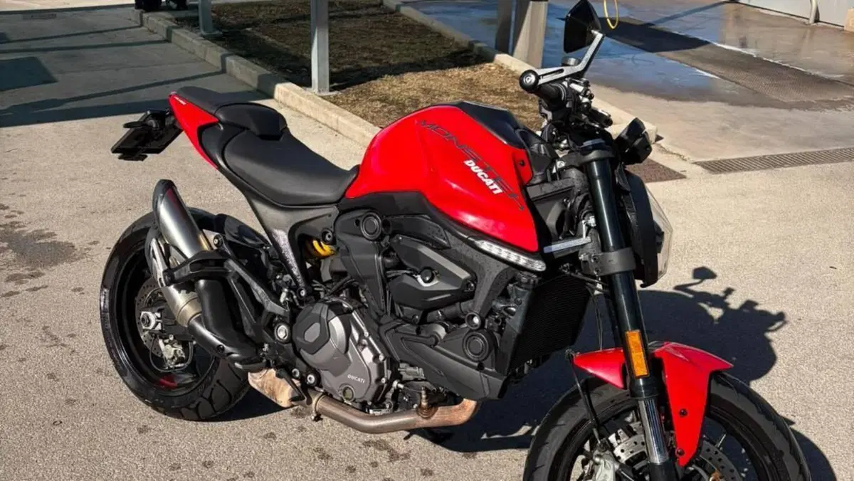 Ducati Monster 937 (2021 - 25)  (6)