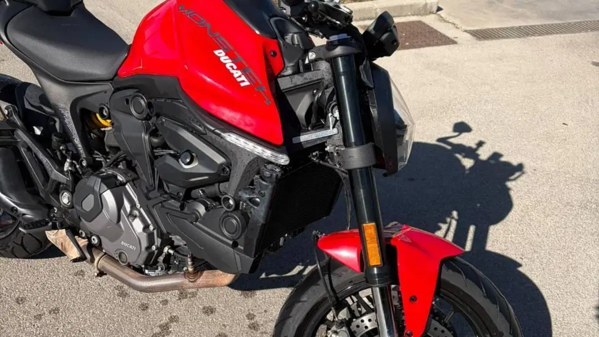 Ducati Monster 937 (2021 - 25)  (8)