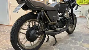 Moto Guzzi V 35 Imola (1980 - 85)  (2)