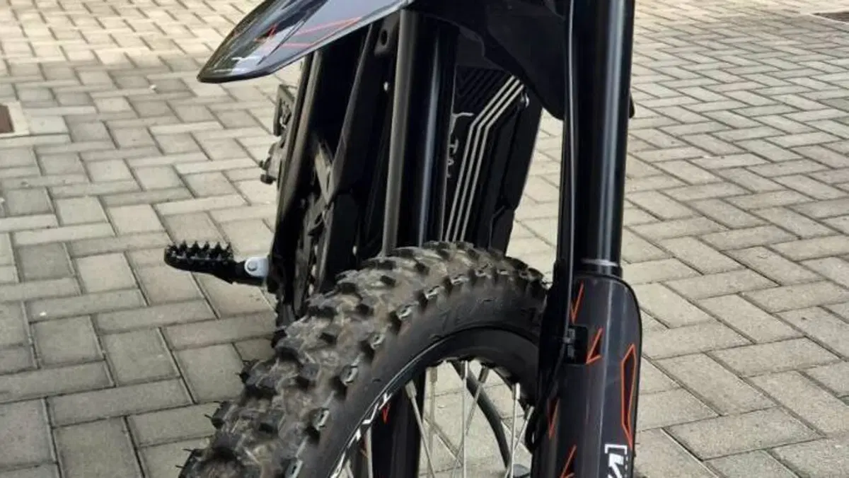 Talaria Moto Sting TL4000 R L1e (2023 - 26)  (2)