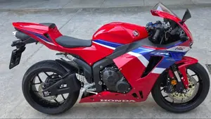 Honda CBR 600 RR (2024 - 26)  (3)