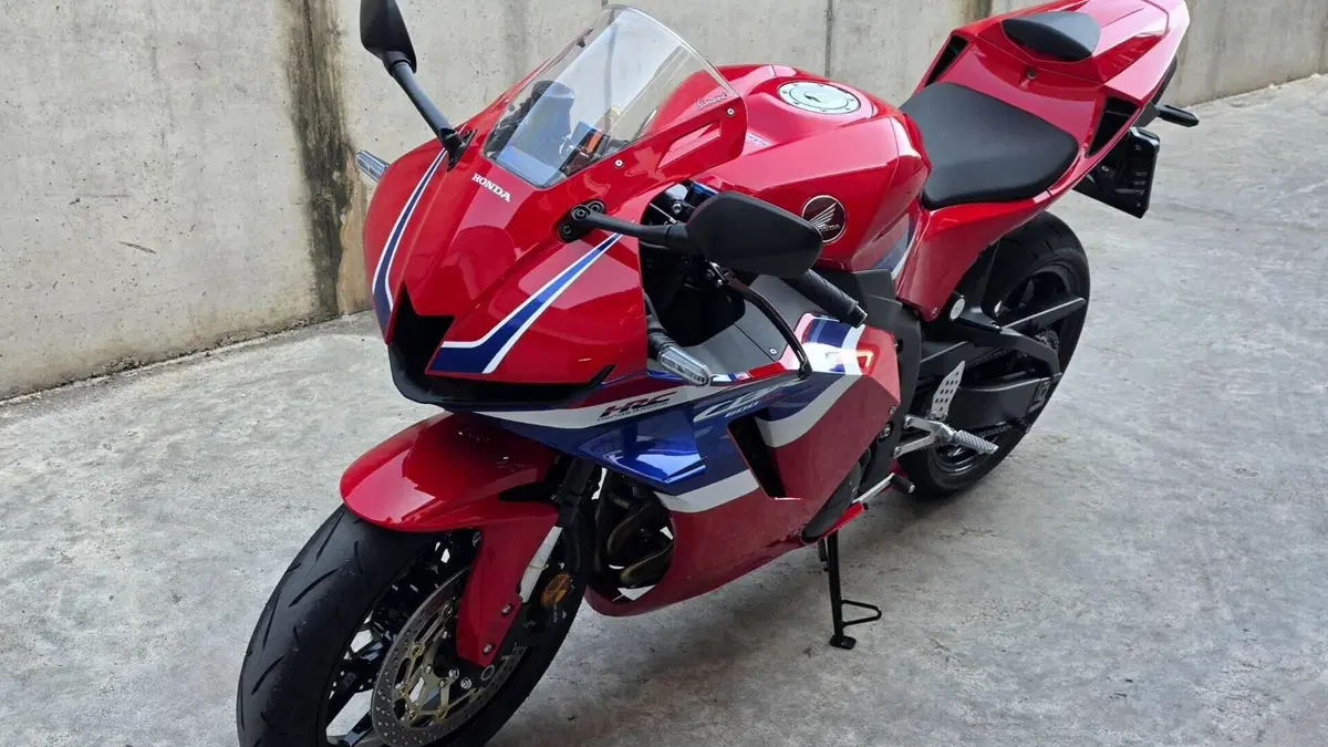 Honda CBR 600 RR (2024 - 26) 
