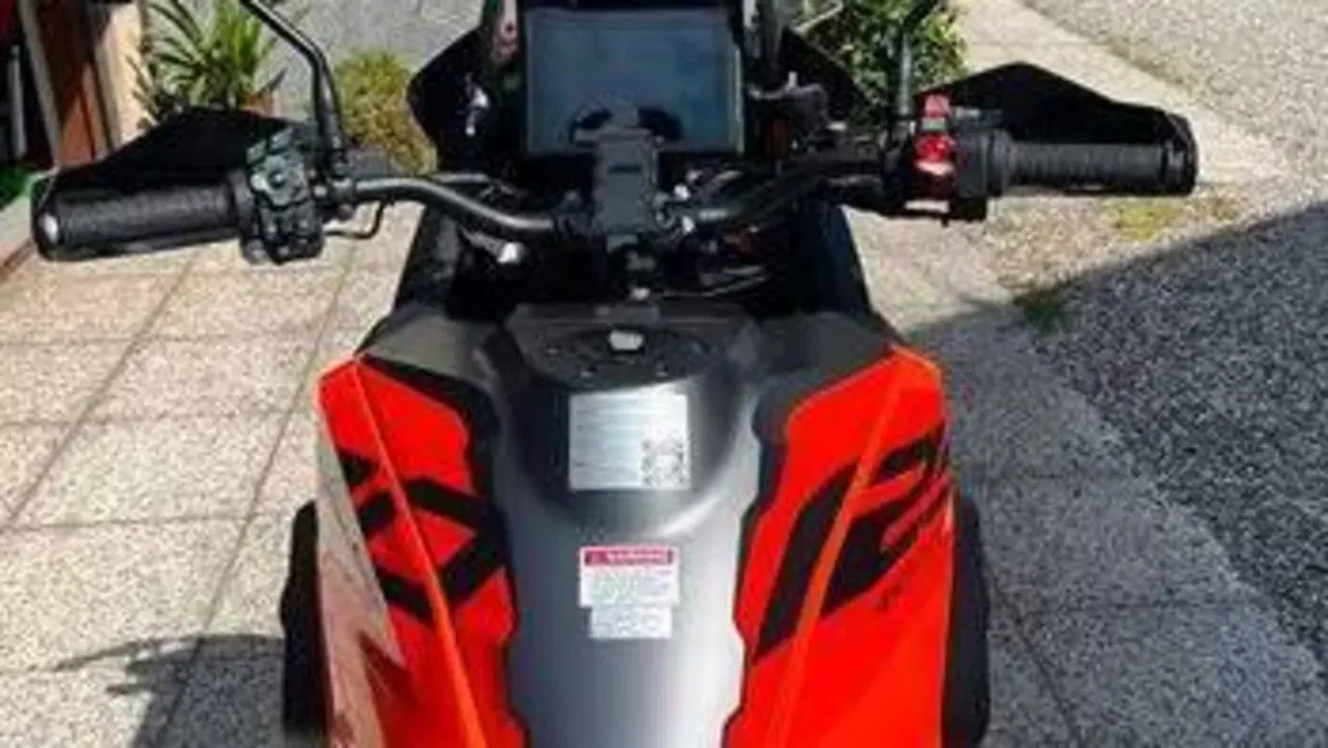 KTM 1290 Super Adventure S (2021 - 25)  (3)