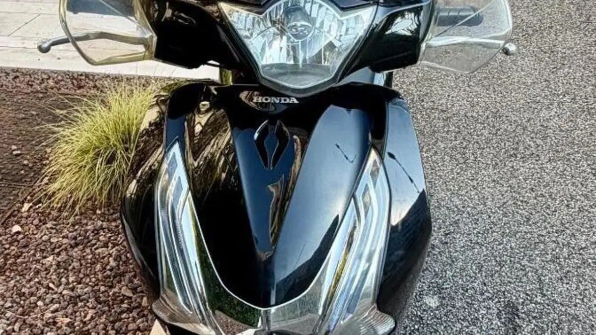 Honda SH 150i ABS (2013 - 16)  (3)