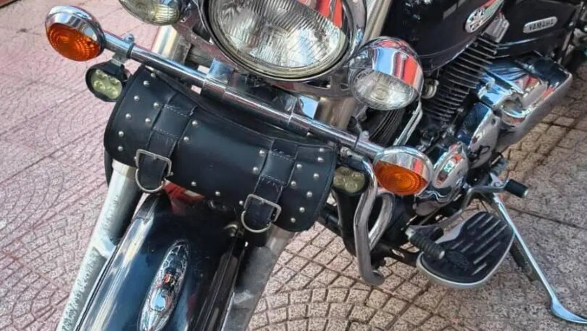 Yamaha XVS 650 Drag Star A Classic (1998 - 06)  (3)