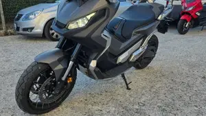 Honda X-ADV 750 (2018 - 20)  (2)