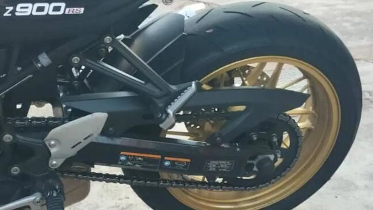 Kawasaki Z 900 RS SE (2022 - 25)  (5)