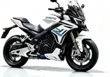 L'anti-Tracer 9 arriva dalla Cina: tre cilindri e prezzo shock per la ZXMoto 820GT