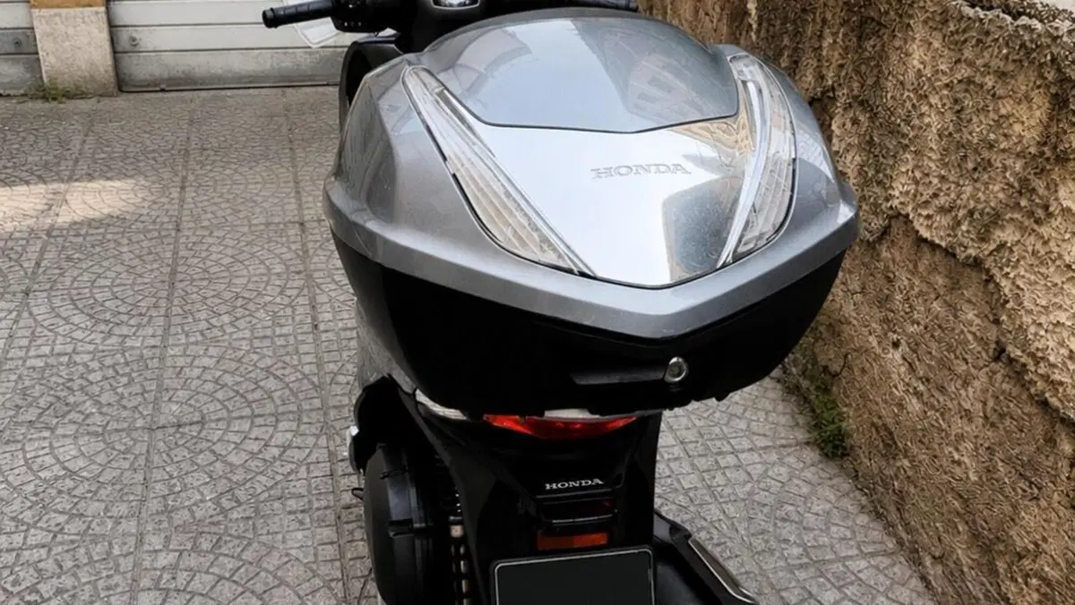 Honda SH 150i ABS (2013 - 16)  (4)