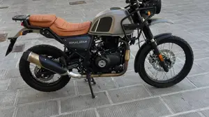 Royal Enfield Himalayan 411 (2021 - 24)  (13)