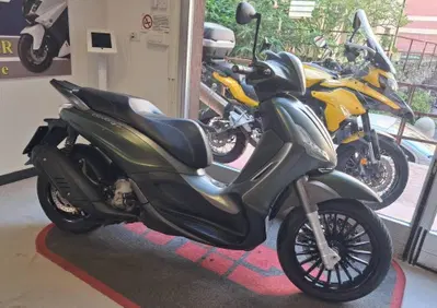 Piaggio Beverly 300 i.e. ABS-ASR (2016 - 20) - Annuncio 10135011