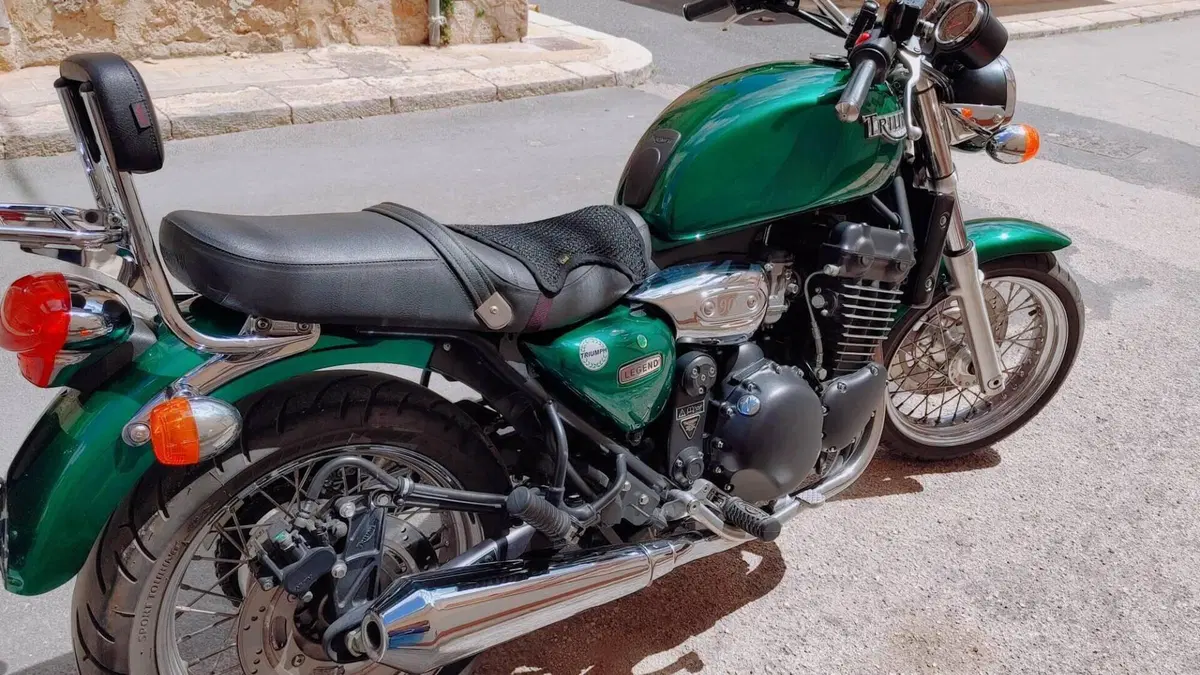 Triumph Legend TT 900 Dep. (1999 - 02)  (6)