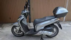 Honda SH 150i (2009 - 12) 