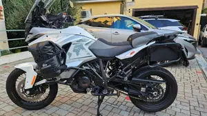 KTM 1290 Super Adventure (2015 - 16) 