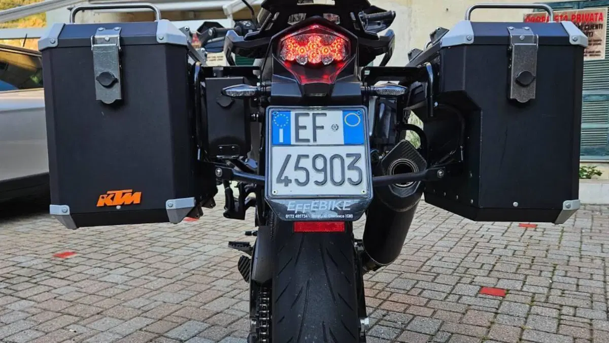 KTM 1290 Super Adventure (2015 - 16)  (5)