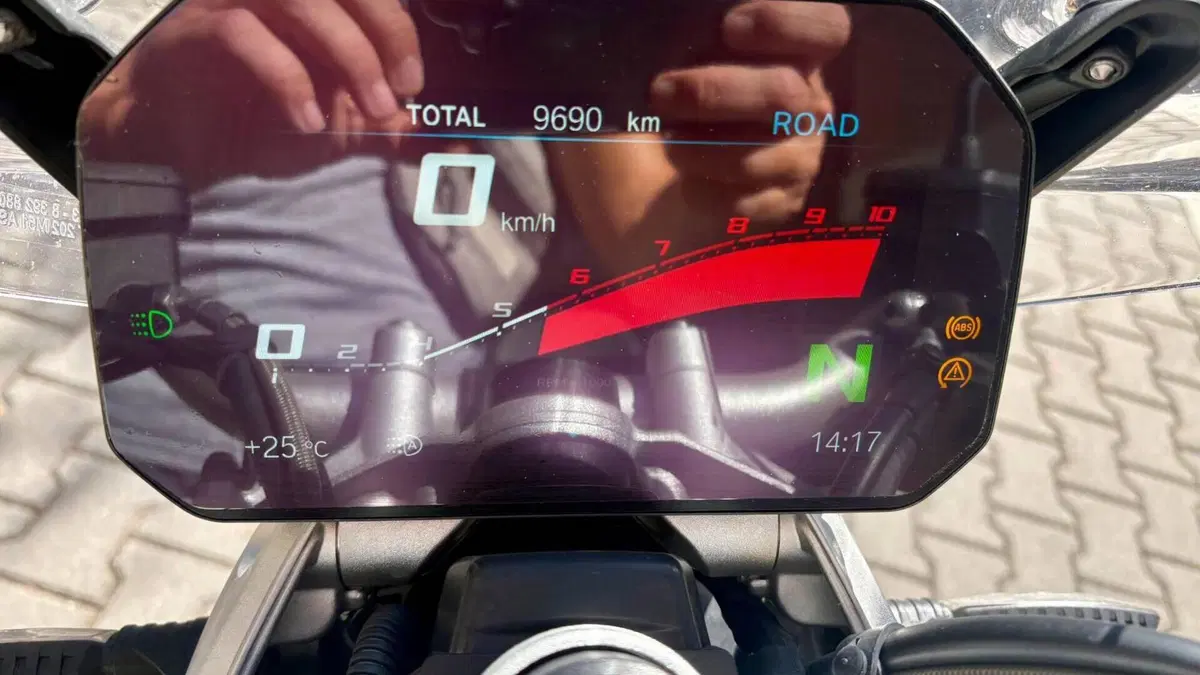Bmw R 1250 R (2021 - 25)  (7)