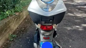 Honda SH 125 i (2009 - 12)  (6)