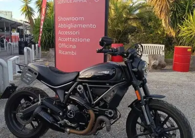 Ducati Scrambler 800 Icon Dark (2021 - 22) - Annuncio 10135105