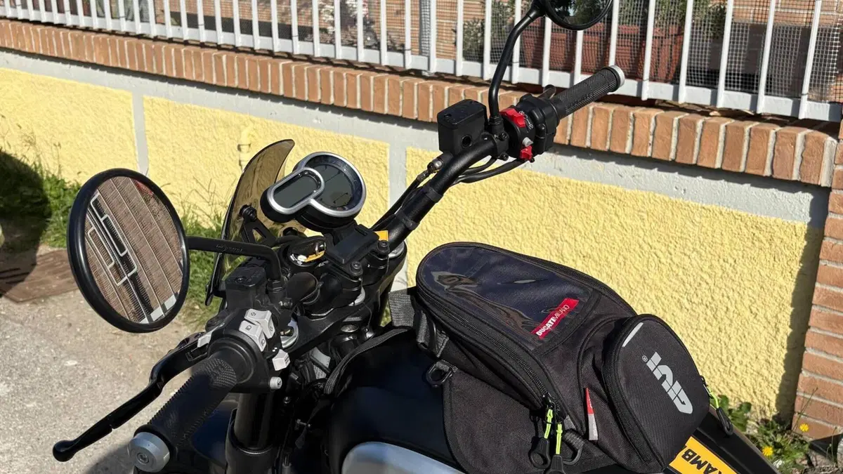 Ducati Scrambler 1100 Dark Pro (2020 - 24)  (3)