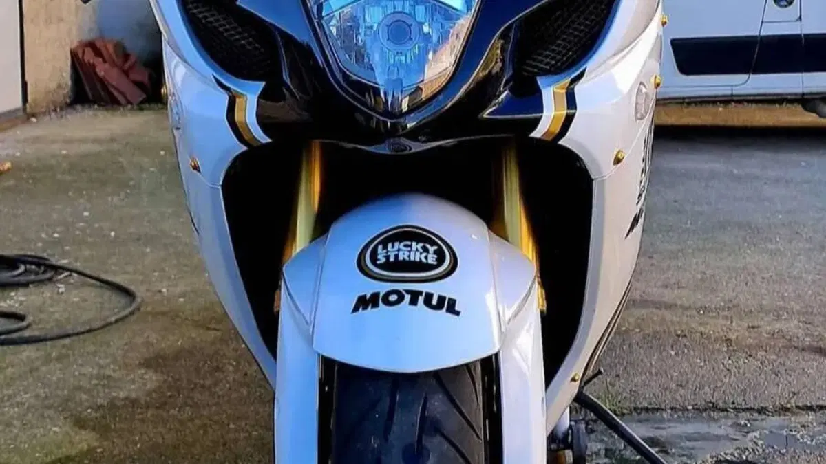 Suzuki GSX-R1000 (2003 - 04)  (2)