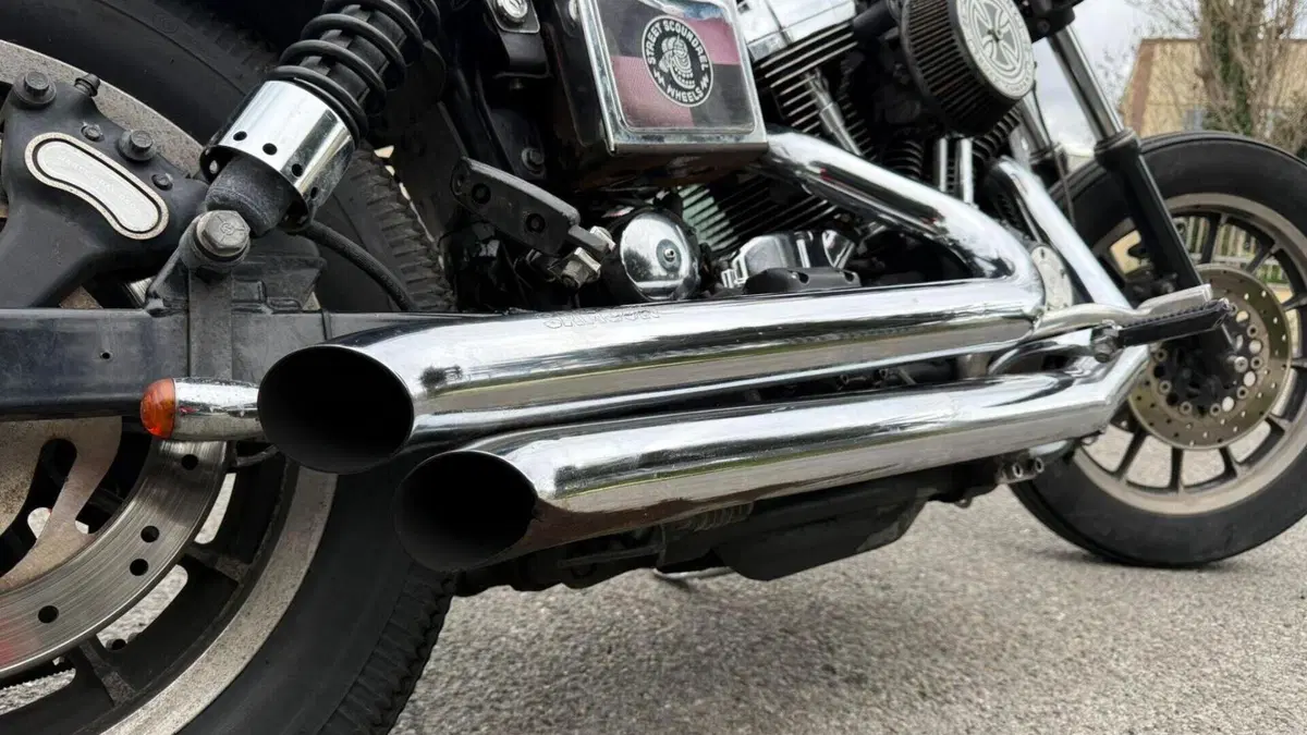 Harley-Davidson 1450 Super Glide T-Sport (2001 - 03) - FXDXT  (4)