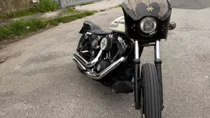 Harley-Davidson 1450 Super Glide T-Sport (2001 - 03) - FXDXT  (6)