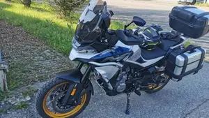 CFMOTO 800MT Explore (2023 - 26) 