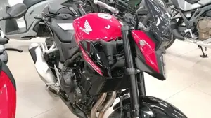 Honda CB 500 Hornet (2024 - 25)  (3)