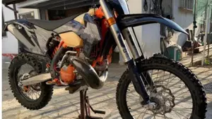 KTM 300 EXC E Six Days (2015)  (3)