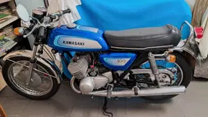 Kawasaki   (8)