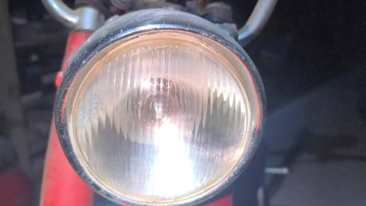 Aprilia   (8)