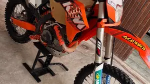 KTM 400 EXC (2011)  (2)