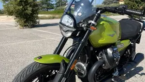 Moto Guzzi V7 Sport (2025 - 26) 
