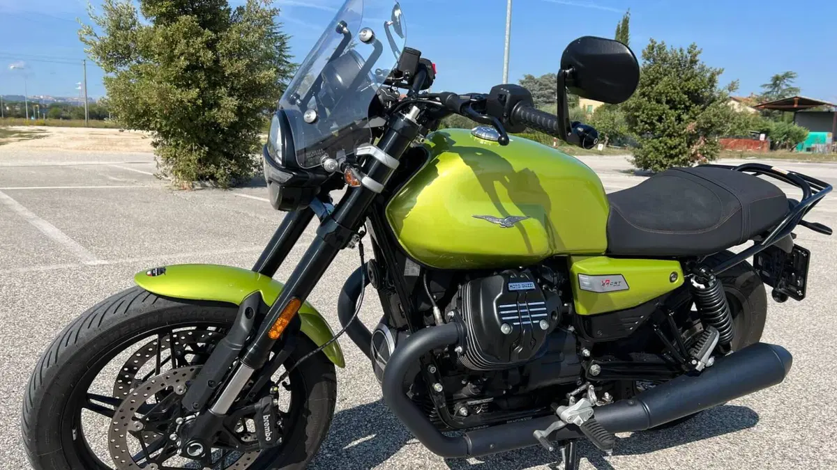 Moto Guzzi V7 Sport (2025 - 26)  (4)
