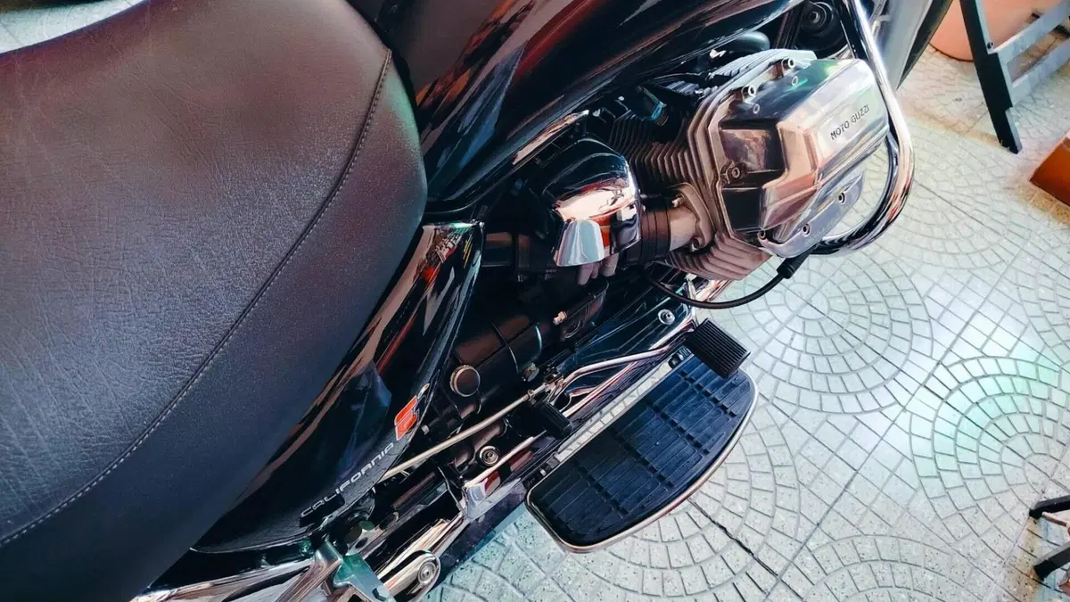 Moto Guzzi California EV Touring (2002 - 06)  (7)