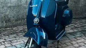 Piaggio Vespa 50 R  (5)