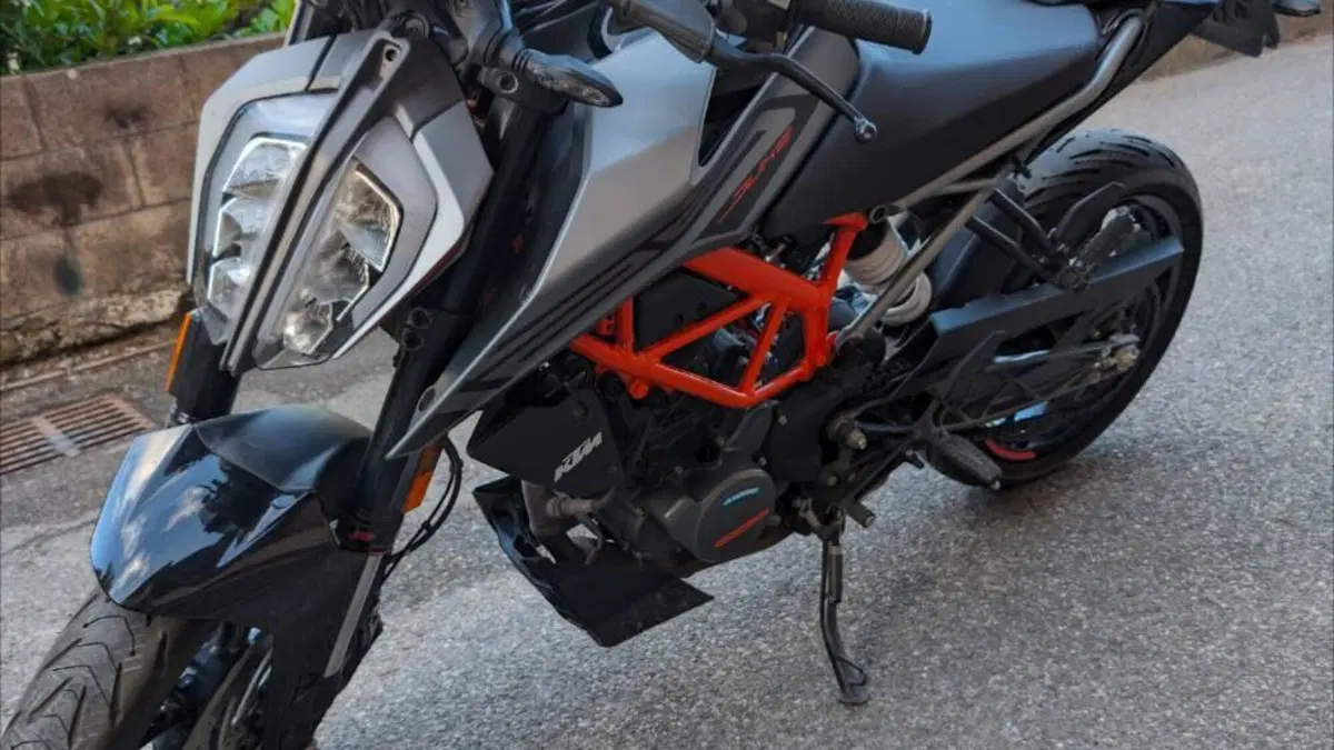 KTM 125 Duke (2021 - 23) 