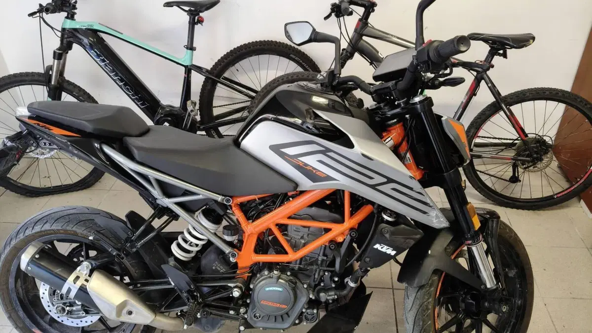 KTM 125 Duke (2021 - 23)  (5)