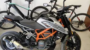 KTM 125 Duke (2021 - 23)  (5)