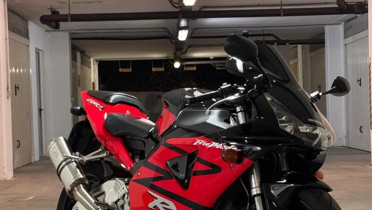 Honda CBR 900 RR Fireblade (2002 - 04) 