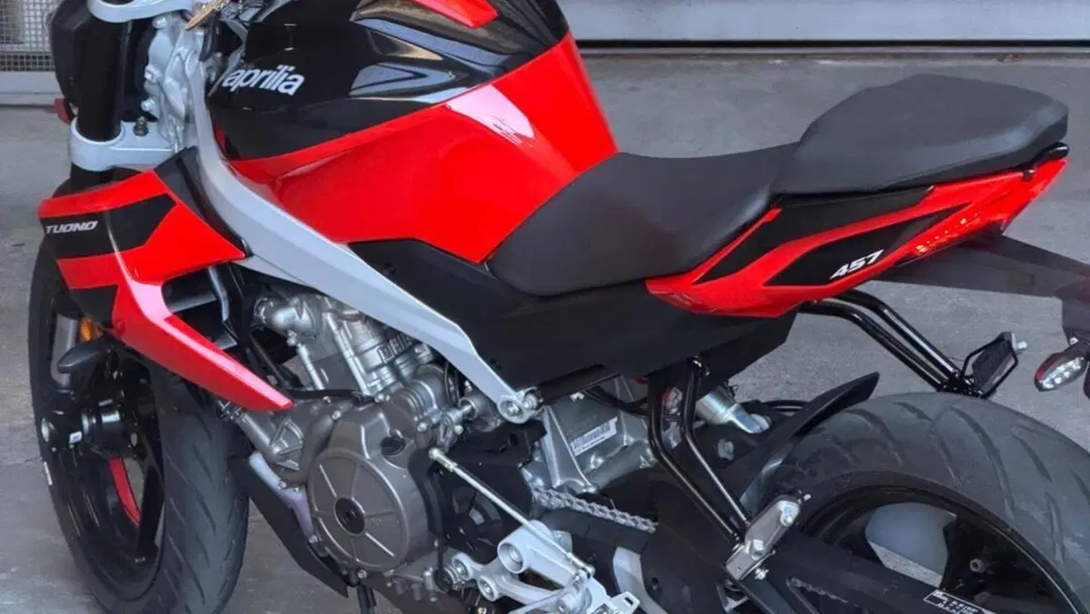 Aprilia Tuono 457 (2025 - 26) 
