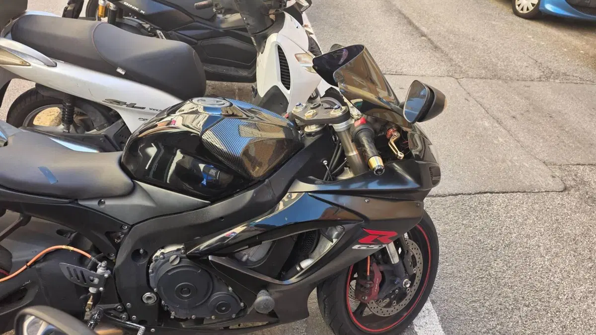 Suzuki GSX R 600 (2006 - 07)  (3)