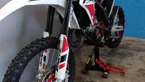 Fantic Motor Enduro 50 Performance 2t (2020)  (4)