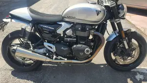 Triumph Speed Twin 1200 (2025 - 26) 