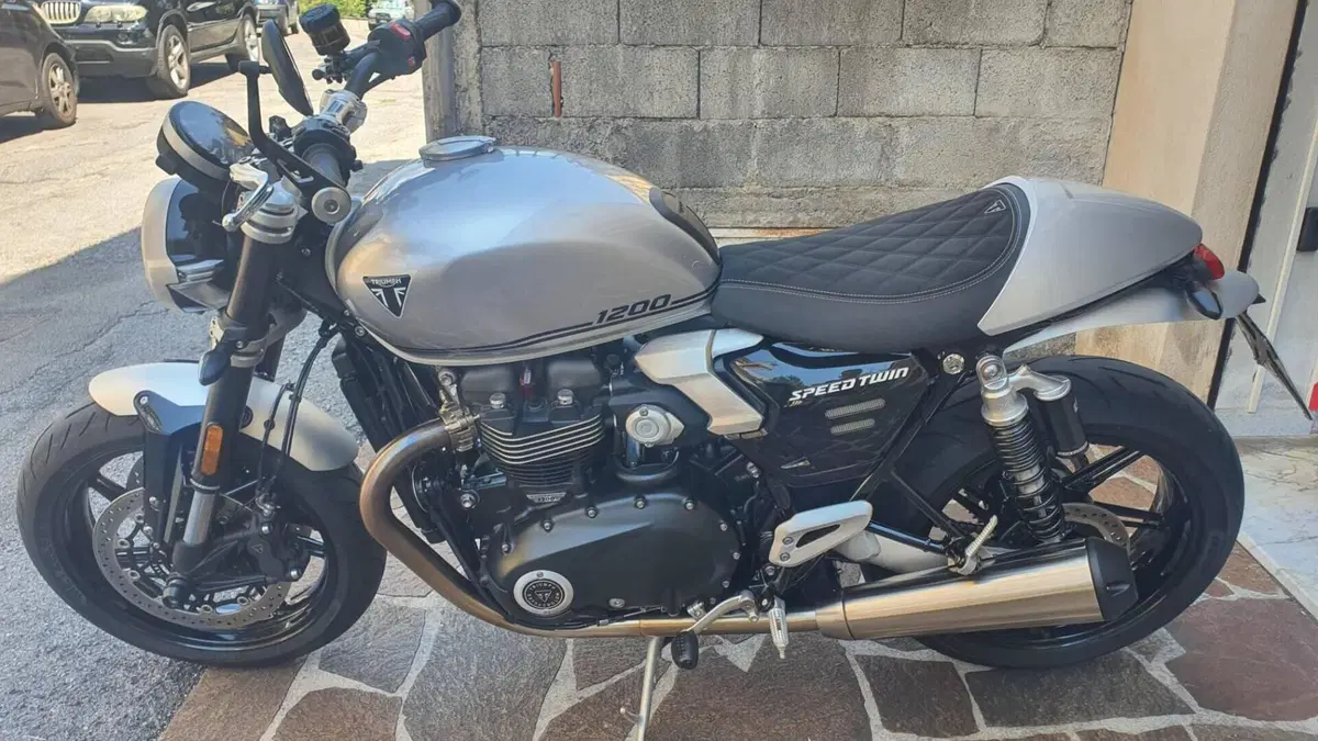 Triumph Speed Twin 1200 (2025 - 26)  (4)