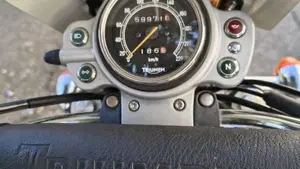Triumph Scrambler (2006 - 17)  (7)