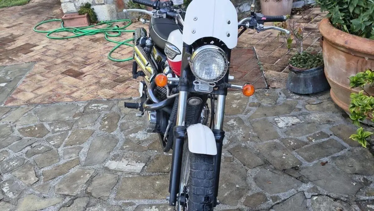 Triumph Scrambler (2006 - 17)  (10)